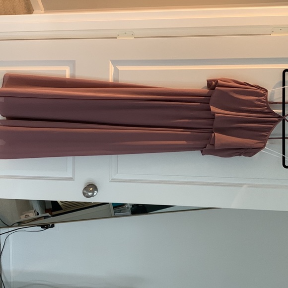 Show me your Mumu bridesmaids dress in Antique Rose Chiffon - Picture 2 of 6